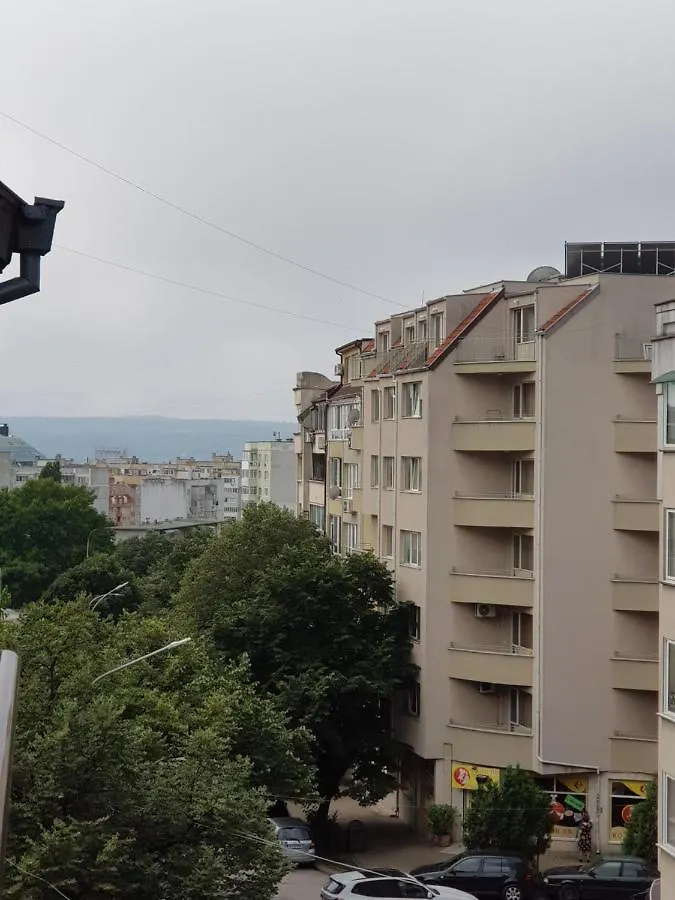 Apartment Wild Walnut Varna